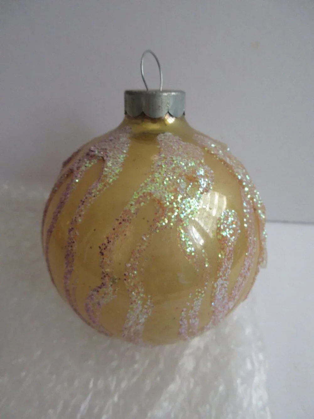 Glass Christmas Ornaments Vintage Made in USA Decorated with Glitter Lot of 4